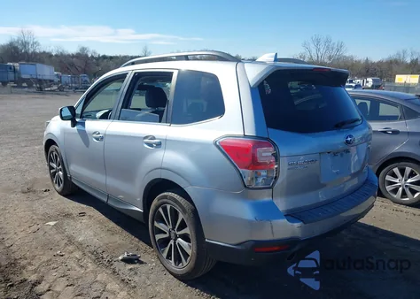 2017 Subaru Forester 2.0Xt Premium z USA, uszkodzony, nr VIN JF2SJGEC2HH561400